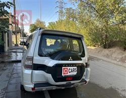 میتسوبیشی پاجیرۆ